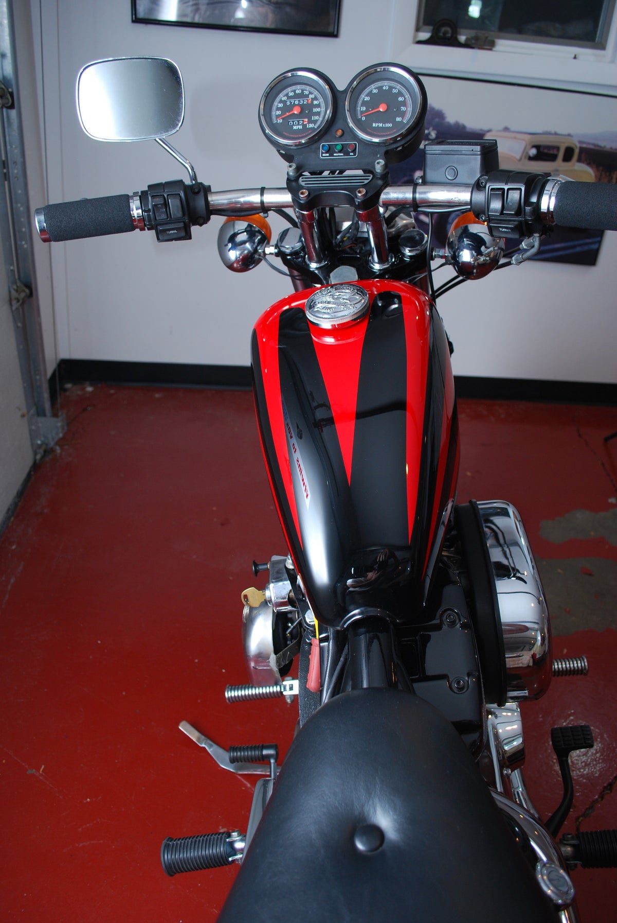 Harley Davidson Sportster 1100 Red &amp; Black Custom Scallop Paint