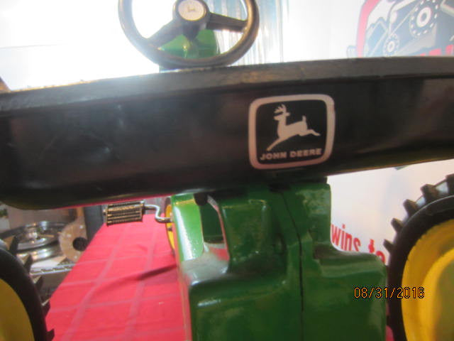 John Deere Ertle Pedal Tractor Original 520 Restored