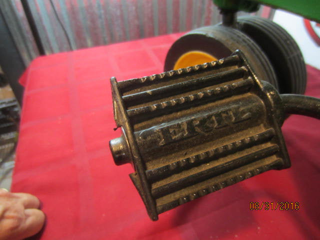 John Deere Ertle Pedal Tractor Original 520 Restored