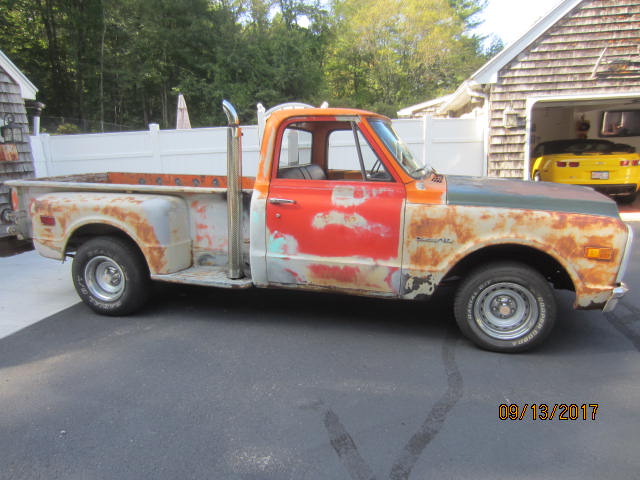 1972 Chevy C10 Pick Up Stepside Barn Find One Owner
